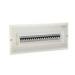 LEGRAND 507602 - 12 WAY IP30 IK08 12 MODULE - EKINOX SPN DB